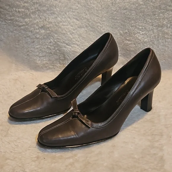 knee length dresses for ladies Aerosoles Worthed Women's Slip-On Loafers, Size: 10 Wide, Natural